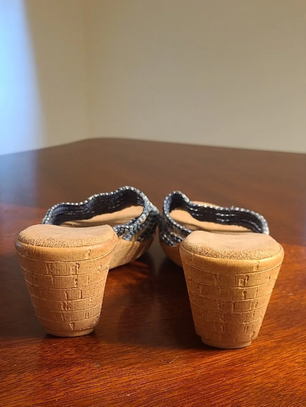 Women’s Italian Shoemakers Salsa Multi-strap Wedge Slide Sandals Blue & White 8